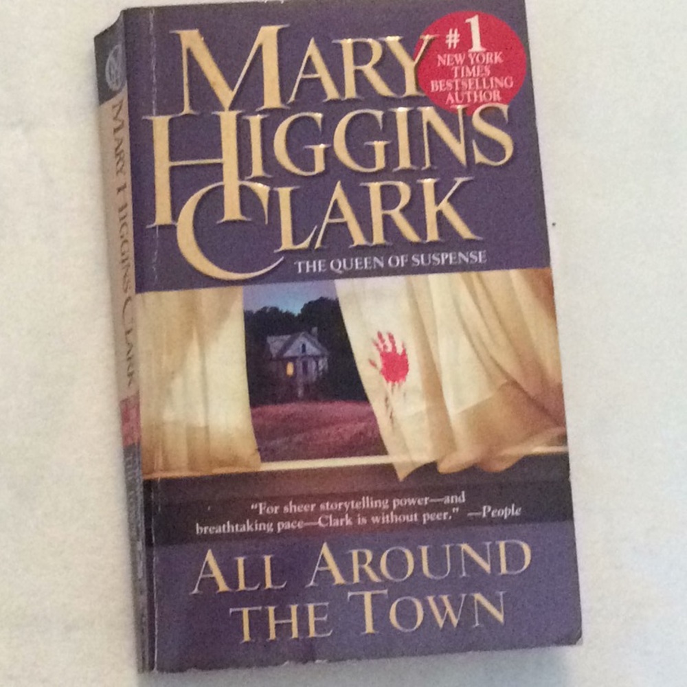 All Around The Town-A Novel by Mary Higgins Clark